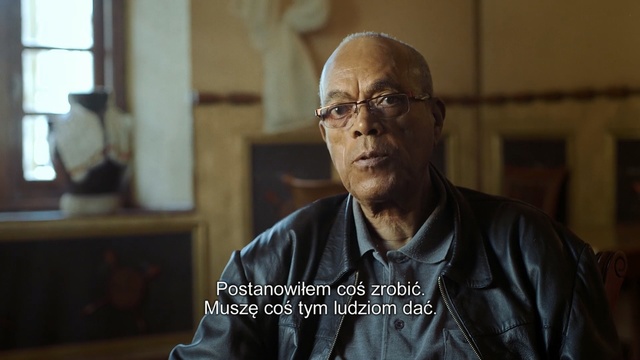 Video Reference: Glasses, Person