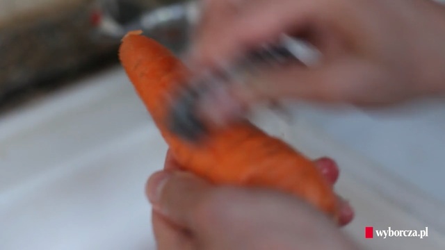 Video Reference: Carrot, Finger, Hand, Root vegetable, Food, Vegetable, Recipe, Baby carrot, Thumb, Nail