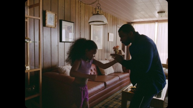 Video Reference: Standing, Fun, Photography, Room, Conversation, House, Sitting, Window, Flash photography