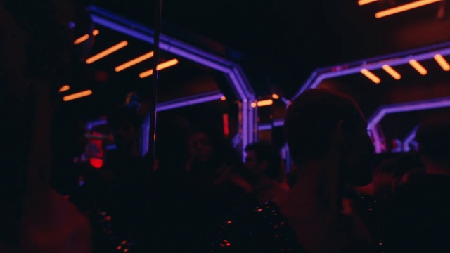 Video Reference: Light, Neon, Lighting, Magenta, Performance, Purple, Music venue, Violet, Nightclub, Stage