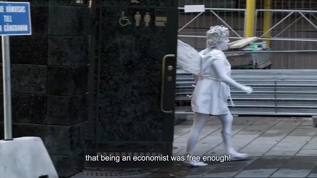 Video Reference: statue, sculpture, monument, screenshot