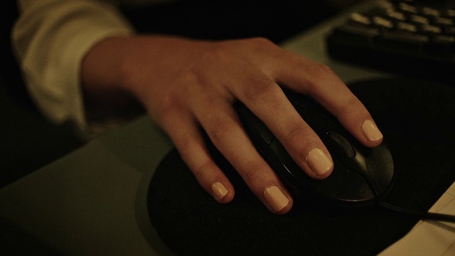 Video Reference: Finger, Nail, Hand, Manicure, Nail care, Technology, Material property, Electronic device, Cosmetics, Thumb