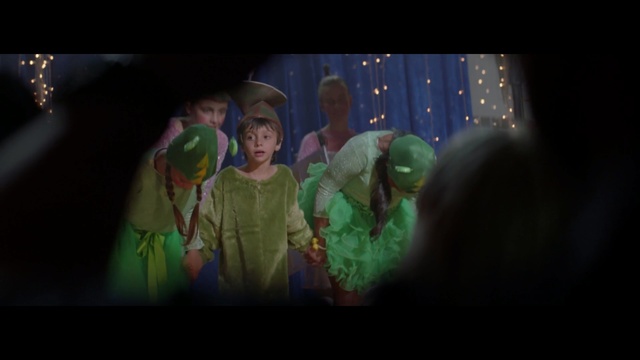 Video Reference: blue, darkness, fun, screenshot, light, snapshot, night, performance art, musical theatre, human, Person