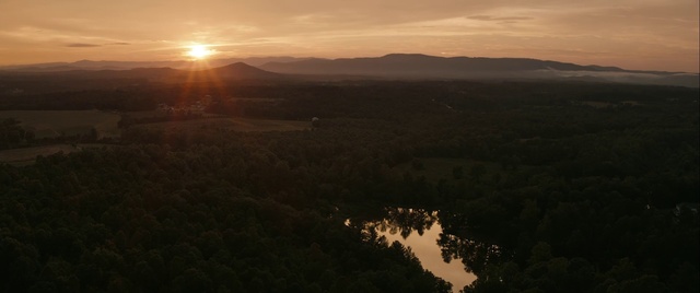 Video Reference: Sky, Nature, Atmospheric phenomenon, Horizon, Morning, Natural environment, Cloud, Evening, Sunset, Atmosphere
