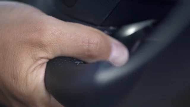 Video Reference: Finger, Hand, Material property, Technology, Nail, Electronic device, Door handle, Thumb