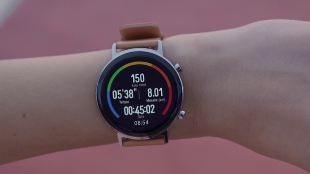 Video Reference: Watch, Analog watch, Wrist, Dive computer, Watch accessory, Technology, Gadget, Watch phone, Auto part, Finger