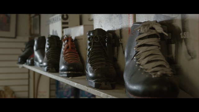 Video Reference: footwear, shoe, sneakers, outdoor shoe