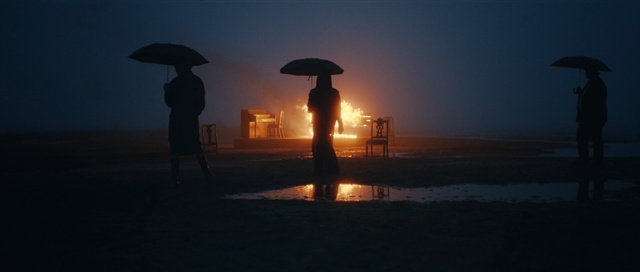 Video Reference: Sky, Atmospheric phenomenon, Water, Sea, Horizon, Calm, Evening, Atmosphere, Sunset, Umbrella