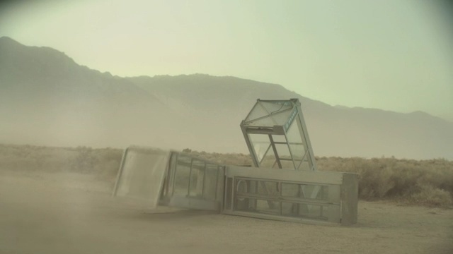 Video Reference: fog, sky, morning, dust, mist, haze, ecoregion, landscape, cloud, sand