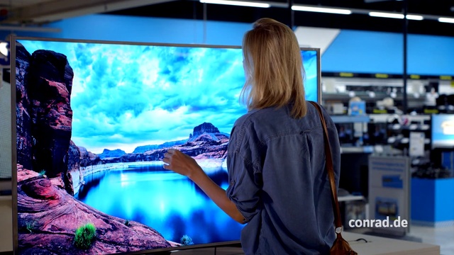 Video Reference: Display device, Aquarium, Technology, Media, Electronic device, Television, Lcd tv, Television set, Flat panel display, Led-backlit lcd display