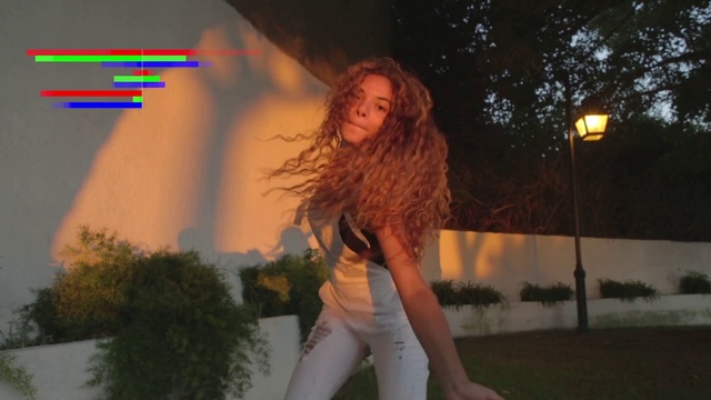 Video Reference: Hair, Photograph, Lady, Beauty, Fun, Long hair, Fashion, Snapshot, Leg, Photography, Person