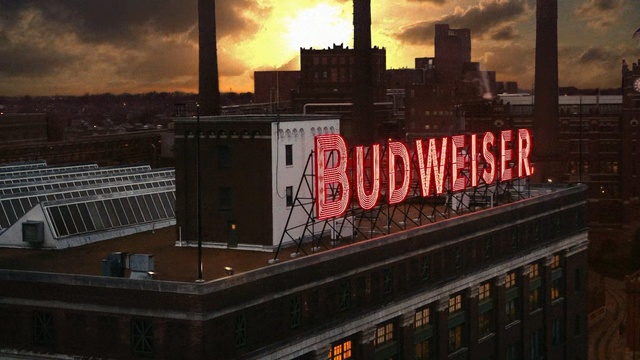 Video Reference: Metropolitan area, Urban area, City, Metropolis, Human settlement, Font, Sky, Architecture, Advertising, Building