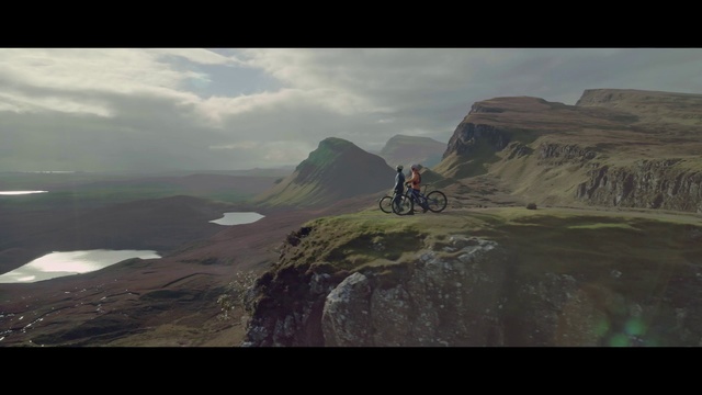 Video Reference: Highland, Mountainous landforms, Screenshot, Sky, Pc game, Mountain, Adventure game, Ridge, Mountain range, Fjord