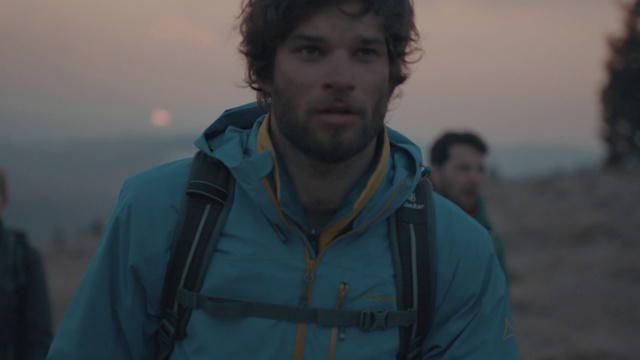 Video Reference: Atmospheric phenomenon, Human, Eye, Forehead, Outerwear, Sky, Fun, Cool, Photography, Black hair