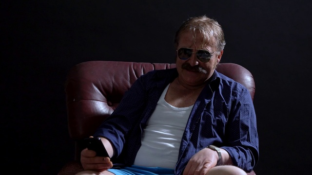 Video Reference: Glasses, Hand, Smile, Vision care, Human, Comfort, Flash photography, Eyewear, Audio equipment, Tableware