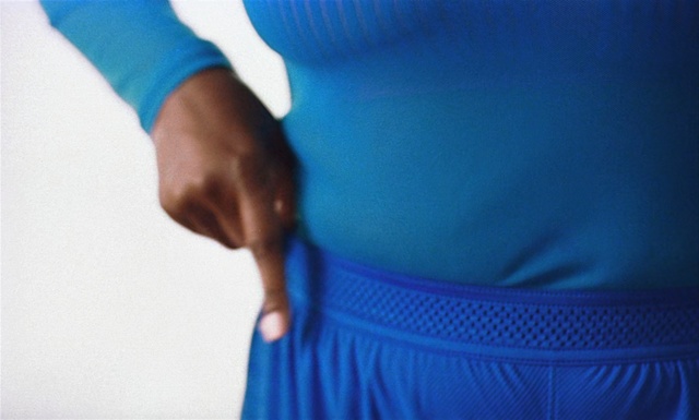 Video Reference: Blue, Cobalt blue, Electric blue, Turquoise, Waist, Shoulder, Arm, Azure, Joint, Hand