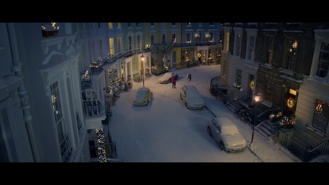 Video Reference: mode of transport, urban area, screenshot, night, atmosphere, sky, darkness, midnight, scene, metropolis