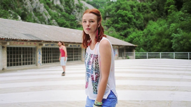 Video Reference: White, Street fashion, Beauty, Fashion, Summer, Footwear, Photography, Fun, Leisure, Vacation