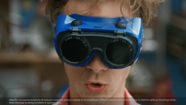 Video Reference: Eyewear, Sunglasses, Glasses, Face, Personal protective equipment, Cool, Goggles, Nose, Fun, Headgear