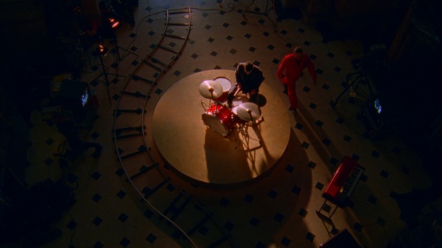Video Reference: Light, Sky, Screenshot, Performance, Night, Space, Fictional character, Art, Stage