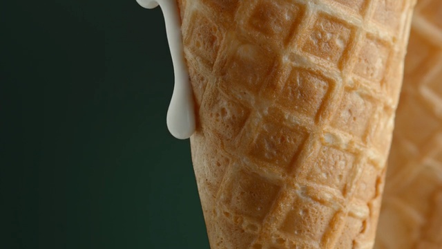 Video Reference: ice cream cone, treacle tart, food