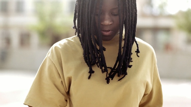 Video Reference: hair, hairstyle, girl, black hair, long hair, neck, brown hair, Person