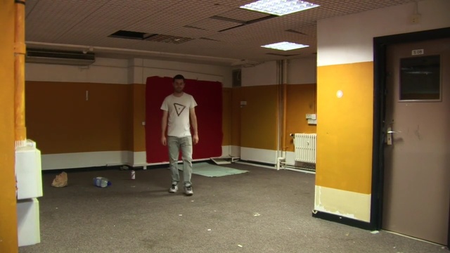 Video Reference: weight, sports equipment, dumbbell, sport, equipment, man