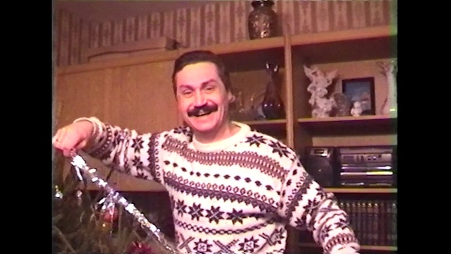 Video Reference: Facial expression, Music, Singing, Fun, Performance, Human, Crochet, Facial hair, Knitting, Textile