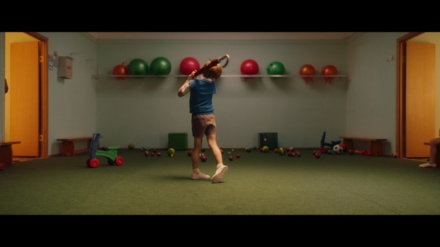 Video Reference: exercise equipment, weights, physical fitness, indoor games and sports, shoulder, games, standing, fun, joint, kettlebell