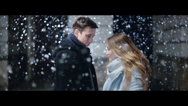 Video Reference: Photograph, Lady, Movie, Romance, Love, Scene, Photography, Human, Fun, Flash photography, Person