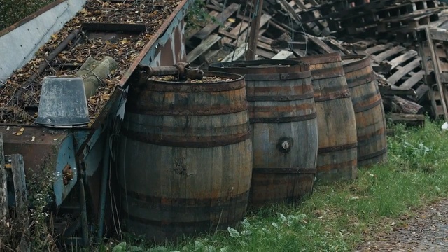 Video Reference: Barrel, Scrap