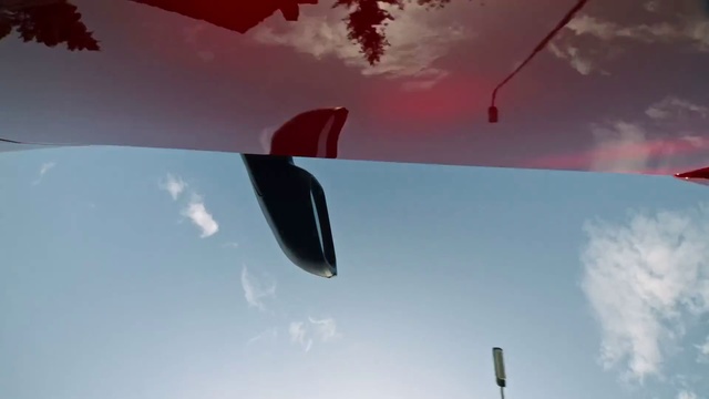 Video Reference: Sky, Cloud, Wing, Air travel, Windshield