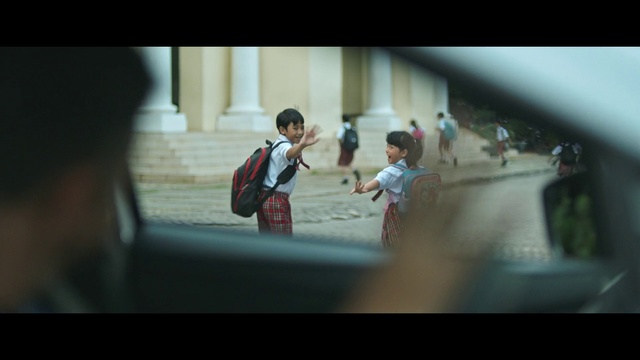 Video Reference: Photograph, Snapshot, Fun, Photography, Happy, Wedding, Flash photography, Ceremony, Smile