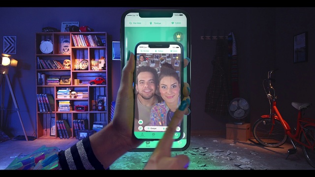 Video Reference: Selfie, Technology, Photography, Fun, Electronic device, Gadget