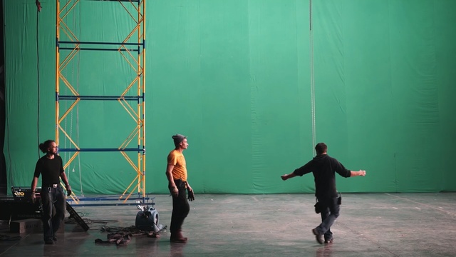 Video Reference: green, performance, entertainment, performance art, performing arts, choreography, fun, stage, scene, recreation, Person