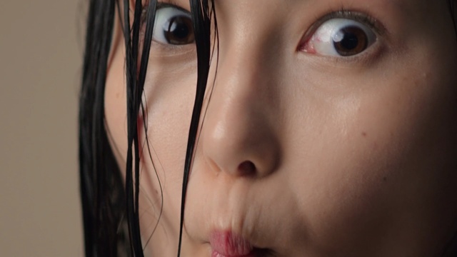 Video Reference: eyebrow, face, nose, cheek, lip, eyelash, chin, close up, eye, forehead