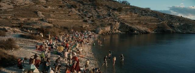 Video Reference: River, Geological phenomenon, Water resources, Water, Terrain, Tourism, Bank, Cliff, Lake, Coast