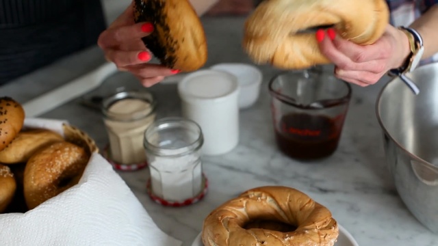 Video Reference: Food, Dish, Cuisine, Ingredient, Baked goods, Simit, Baking, Produce, Dessert