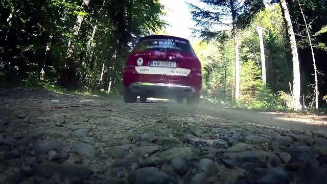 Video Reference: Land vehicle, Vehicle, Car, Off-roading, City car, World rally championship, Road, Rallying, Compact sport utility vehicle, Off-road vehicle
