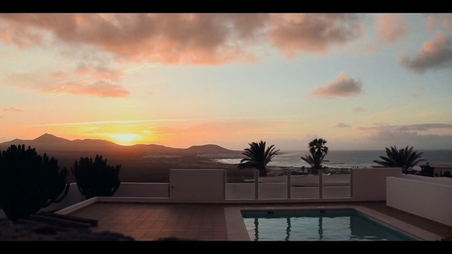 Video Reference: sky, property, sunset, sunrise, dawn, morning, cloud, evening, horizon, dusk