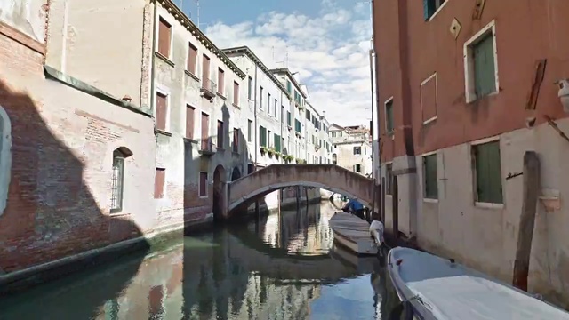 Video Reference: Canal, Waterway, Body of water, Channel, Neighbourhood, Town, Property, Boat, Water, Building