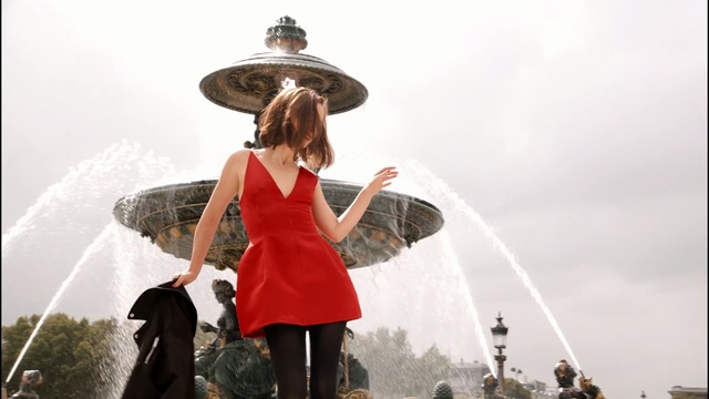 Video Reference: Water, Human, Fountain, Fun, Water feature, Photography, Happy, Travel, Tourism