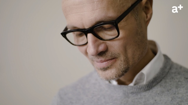 Video Reference: Eyewear, Glasses, Hair, Face, Chin, Forehead, Facial hair, Nose, Eyebrow, Cheek