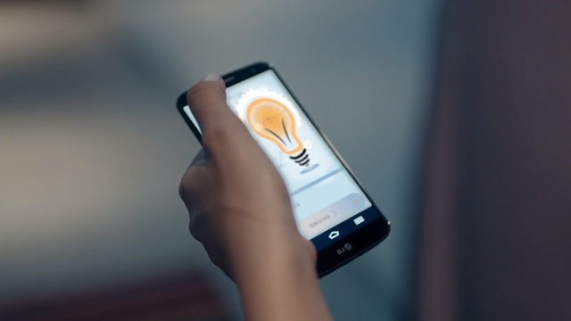 Video Reference: Gadget, Smartphone, Mobile phone, Communication Device, Portable communications device, Electronic device, Technology, Feature phone, Hand, Finger