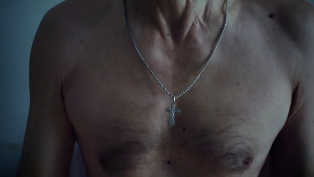 Video Reference: Neck, Chest, Skin, Necklace, Jewellery, Body jewelry, Chain, Fashion accessory, Muscle, Pendant