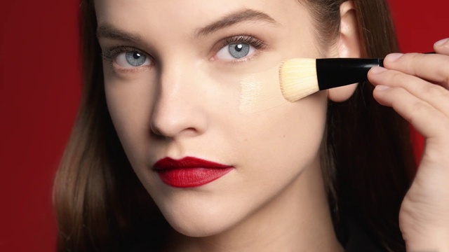 Video Reference: Forehead, Nose, Hair, Cheek, Skin, Lip, Chin, Lipstick, Eyebrow, Mouth