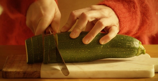 Video Reference: cuisine, finger, vegetable, food