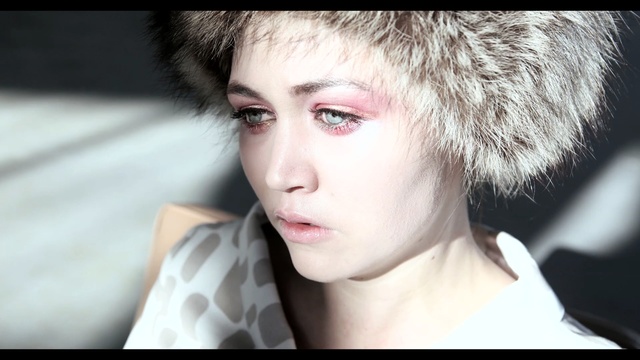 Video Reference: fur clothing, beauty, eyebrow, human hair color, girl, fur, eye, model, fashion model, forehead, Person