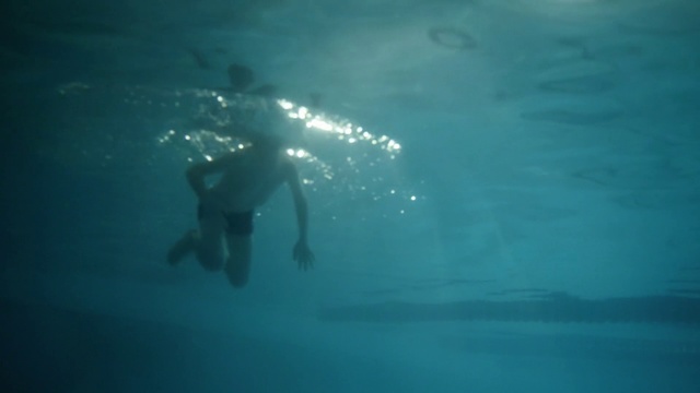 Video Reference: Underwater, Underwater diving, Scuba diving, Aqua, Water, Turquoise, Diving equipment, Divemaster, Recreation, Azure