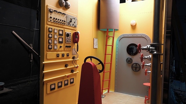 Video Reference: Recording studio, Room, Machine, Building, Electronic instrument